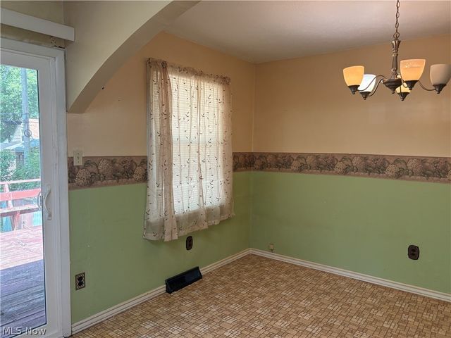 1864 Clyde Road, Madison, OH 44057