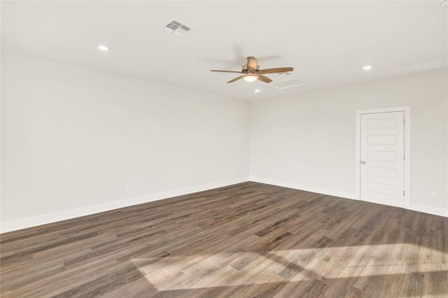 2216 Bellisa Vista DR, Leander, TX 78641