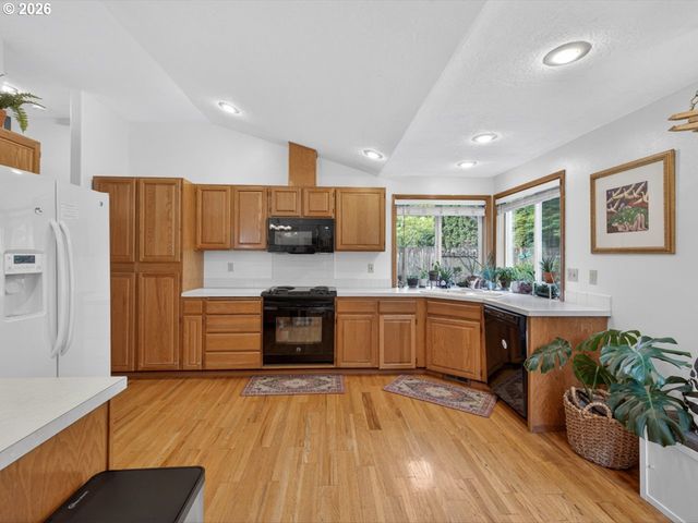 776 Nw SUNDANCE Cir, Corvallis, OR 97330