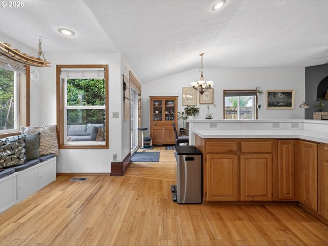 776 Nw SUNDANCE Cir, Corvallis, OR 97330