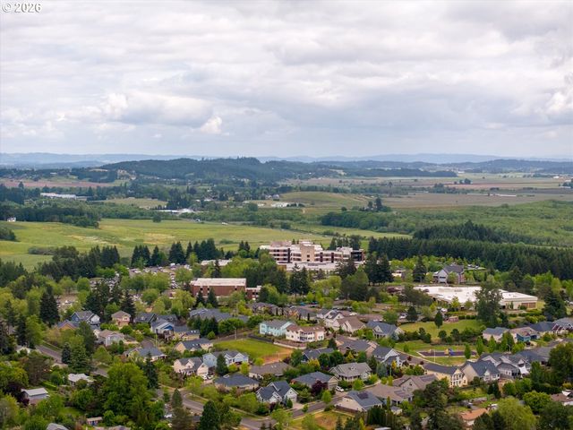 776 Nw SUNDANCE Cir, Corvallis, OR 97330