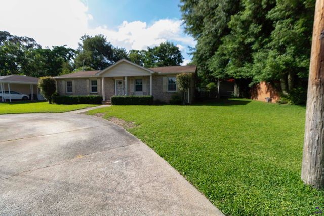 121 Sonja Drive, Warner Robins, GA 31088