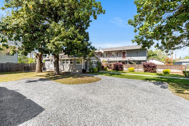 232 La Rue Aly, Roseville, CA 95678