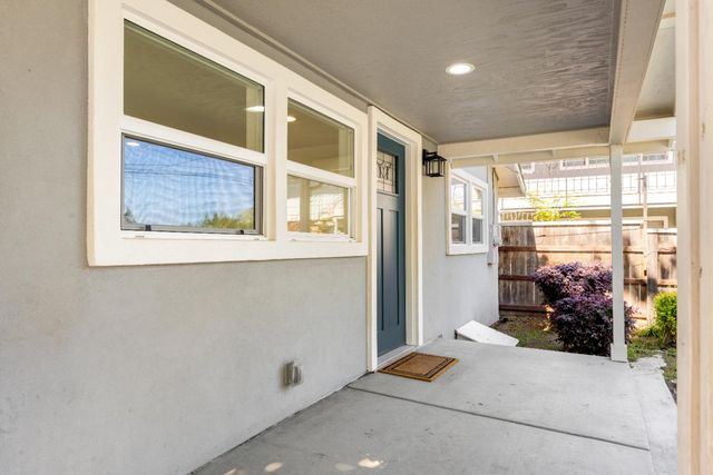 232 La Rue Aly, Roseville, CA 95678