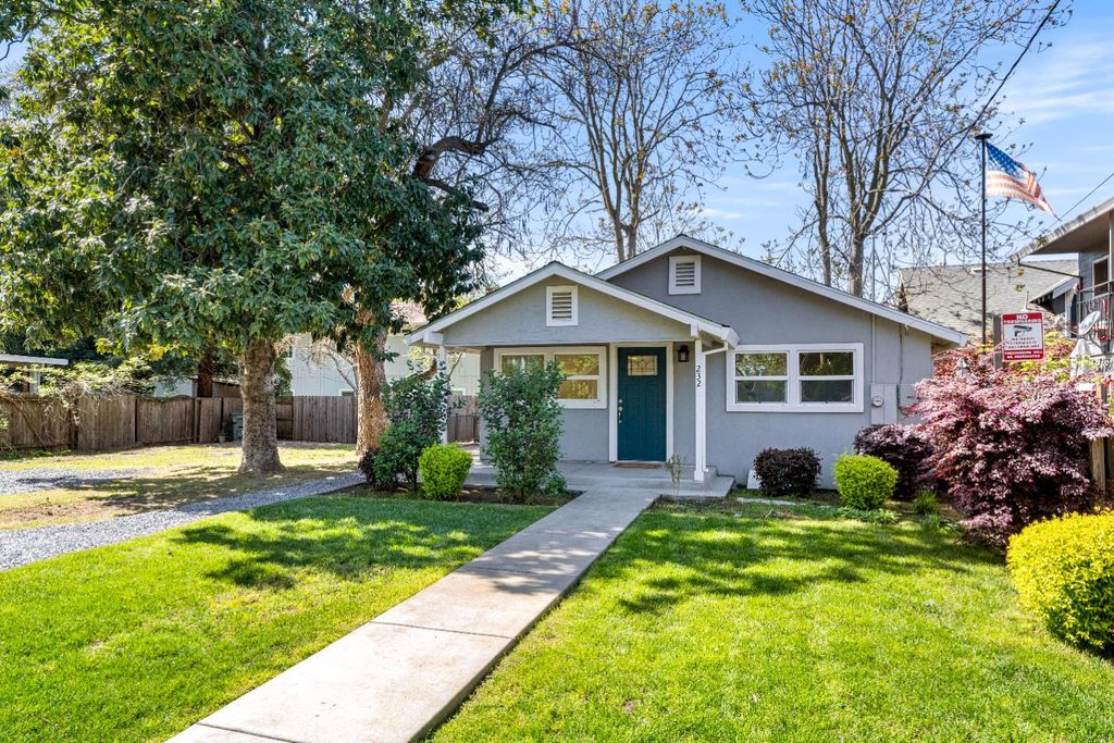 232 La Rue Aly, Roseville, CA 95678