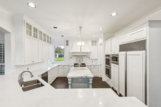 5900 Shorefront Lane, Flower Mound, TX 75022