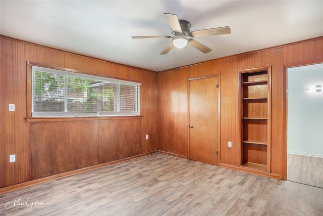 743 Lincoln Drive, Shreveport, LA 71107