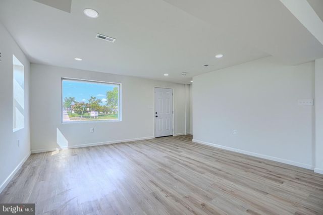 3916 ERDMAN AVE, Baltimore, MD 21213