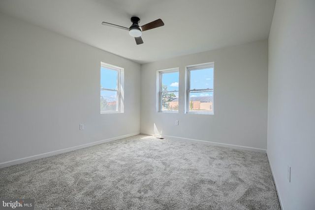 3916 ERDMAN AVE, Baltimore, MD 21213