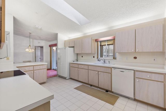 9850 SE 178TH LANE, Summerfield, FL 34491