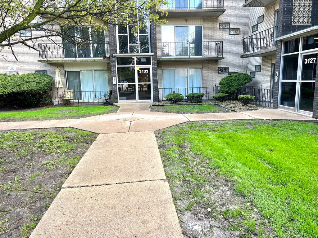 3133 Bernice Road 2, Lansing, IL 60438