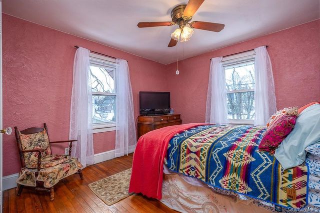 34 Mountainview Avenue, Pearl River, NY 10965