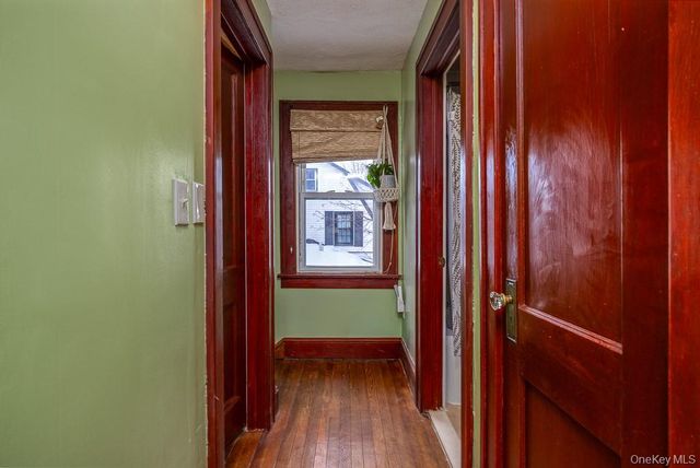 34 Mountainview Avenue, Pearl River, NY 10965