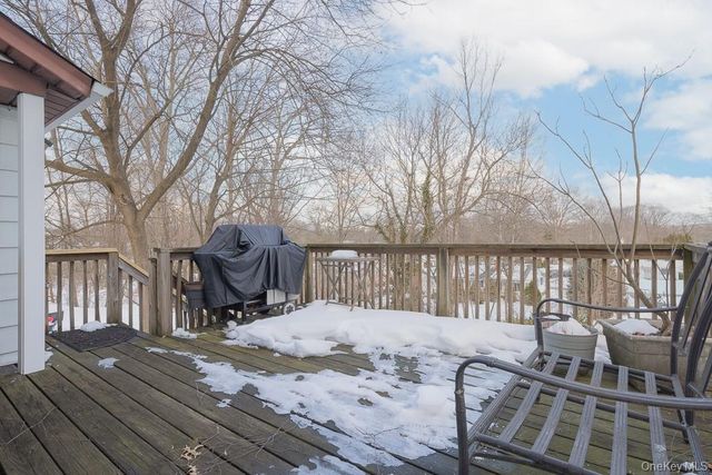 34 Mountainview Avenue, Pearl River, NY 10965