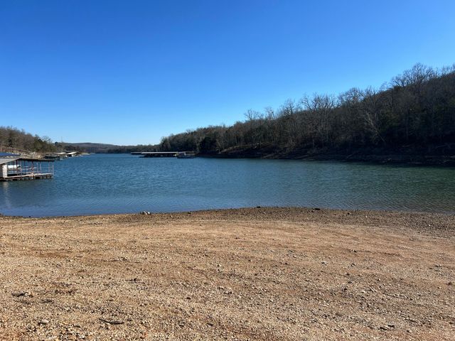 123 Fossil Cove Road, Cape Fair, MO 65624