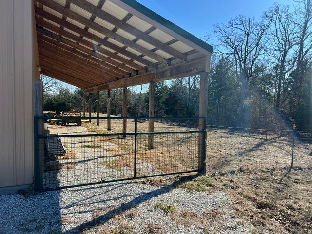 123 Fossil Cove Road, Cape Fair, MO 65624