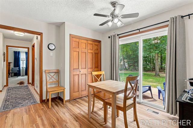 13369 Forest Park Drive, Grand Haven, MI 49417