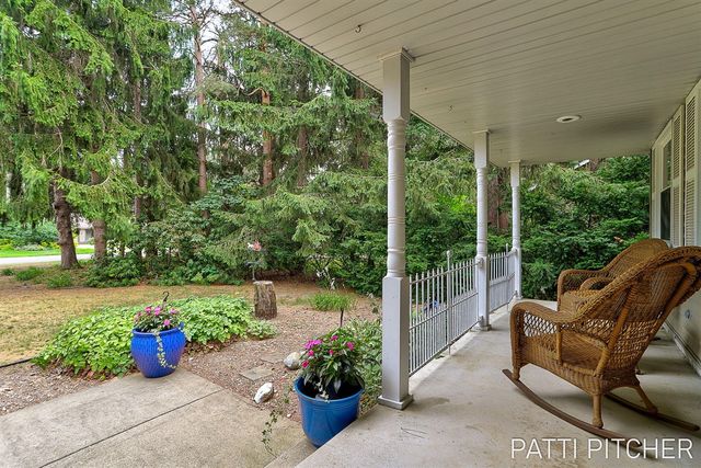 13369 Forest Park Drive, Grand Haven, MI 49417