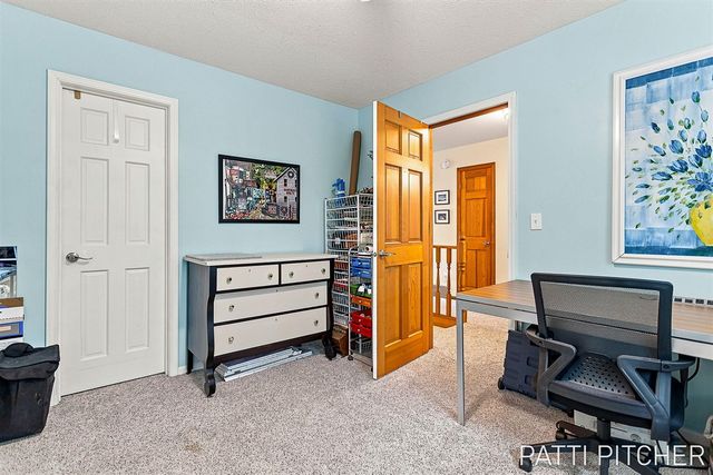 13369 Forest Park Drive, Grand Haven, MI 49417