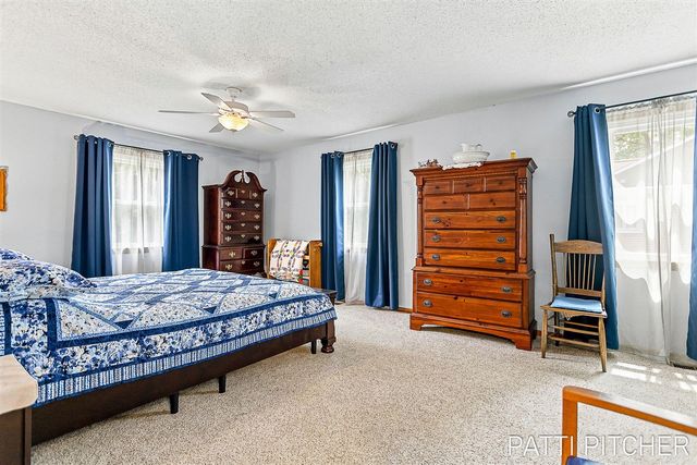 13369 Forest Park Drive, Grand Haven, MI 49417