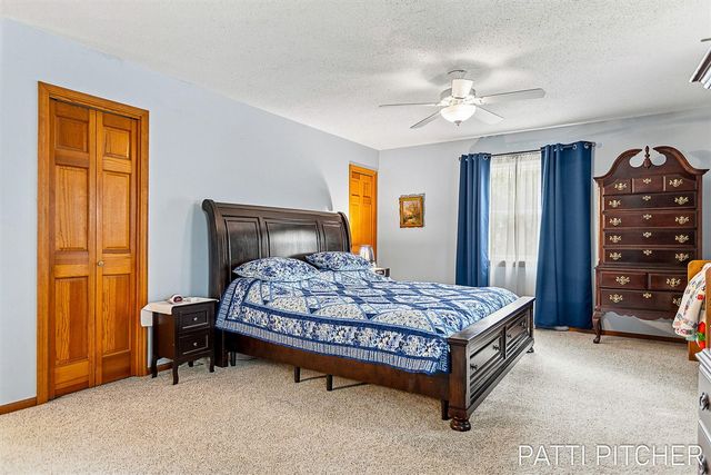 13369 Forest Park Drive, Grand Haven, MI 49417