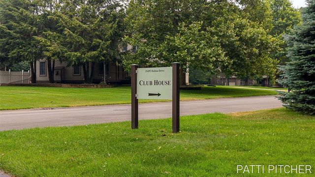 13369 Forest Park Drive, Grand Haven, MI 49417