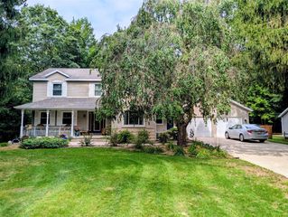 13369 Forest Park Drive, Grand Haven, MI 49417