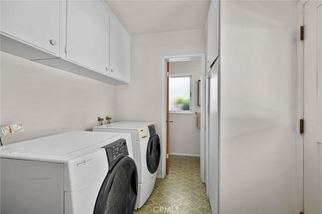 691 N Palm, Upland, CA 91786