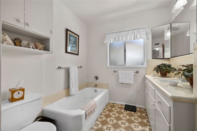 691 N Palm, Upland, CA 91786