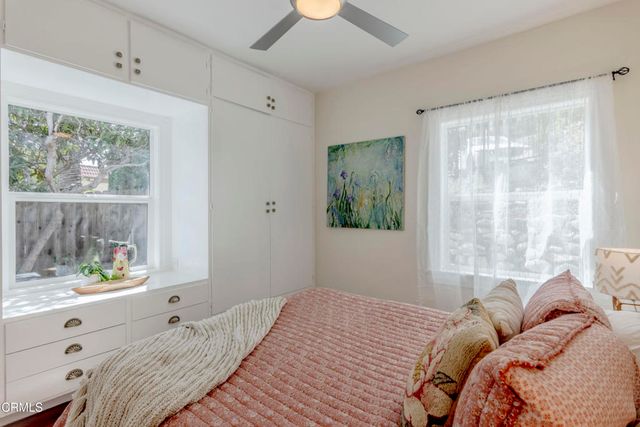 2738 Medlow Avenue, Los Angeles, CA 90065