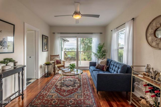2738 Medlow Avenue, Los Angeles, CA 90065