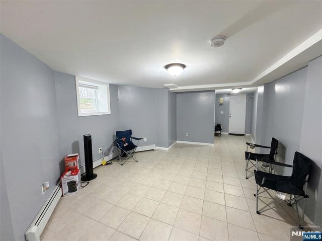 237-239 6th Avenue, Newark, NJ 07107