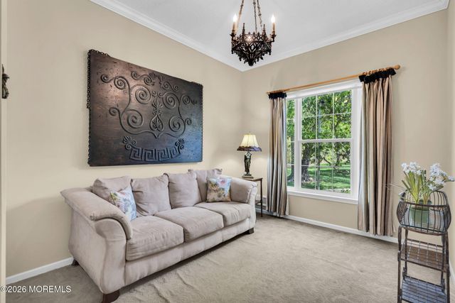 52 Summerwinds Drive, Lakewood, NJ 08701