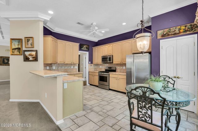 52 Summerwinds Drive, Lakewood, NJ 08701