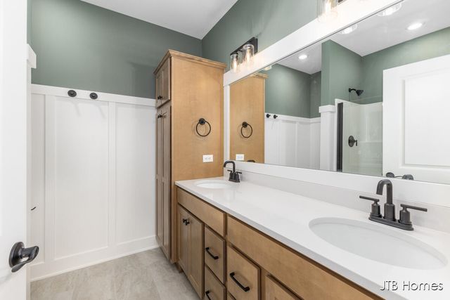 5561 Canal Avenue Sw 65, City Of Wyoming, MI 49418