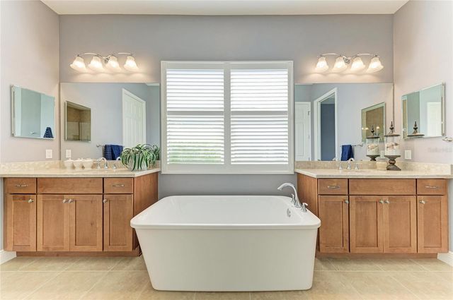 13440 CAMPANILE COURT, Venice, FL 34293