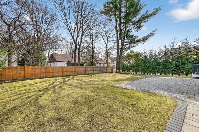 50 Gould Road, Newton, MA 02468