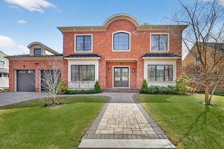 50 Gould Road, Newton, MA 02468