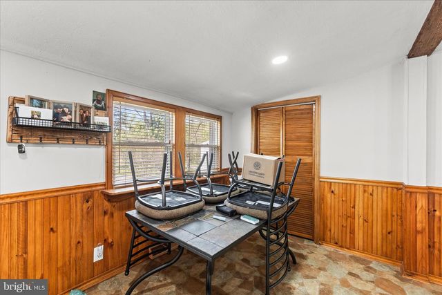 4211 CONEWAGO RD, Dover, PA 17315