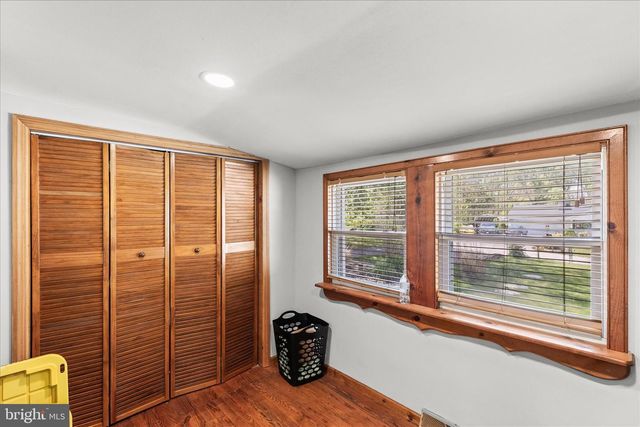 4211 CONEWAGO RD, Dover, PA 17315