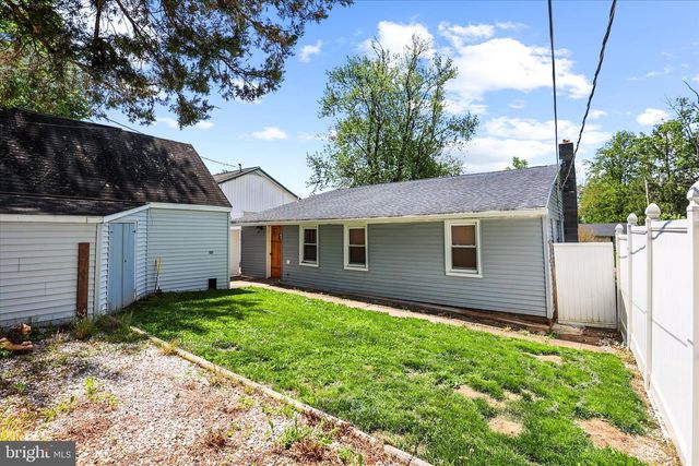 4211 CONEWAGO RD, Dover, PA 17315