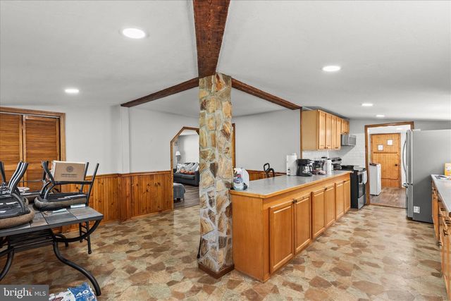 4211 CONEWAGO RD, Dover, PA 17315