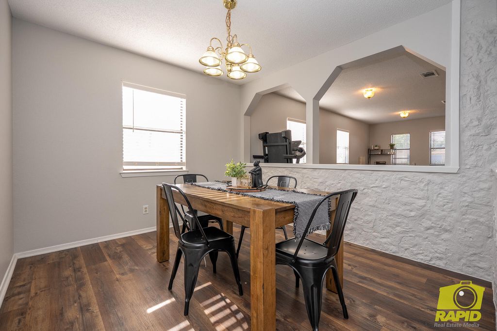 Image 18 of property listing at 110 Kennedy Drive, San Angelo, TX 76905