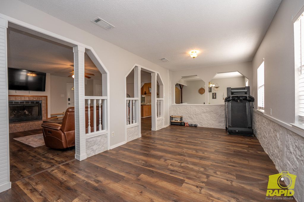 Image 21 of property listing at 110 Kennedy Drive, San Angelo, TX 76905