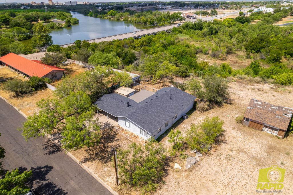 Image 45 of property listing at 110 Kennedy Drive, San Angelo, TX 76905