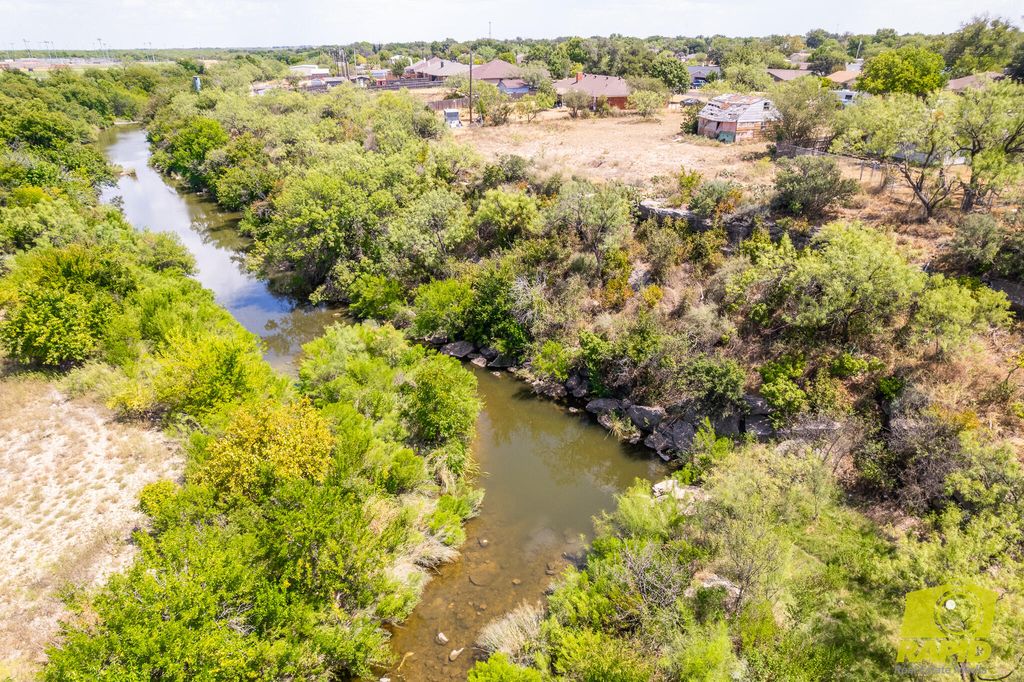Image 51 of property listing at 110 Kennedy Drive, San Angelo, TX 76905