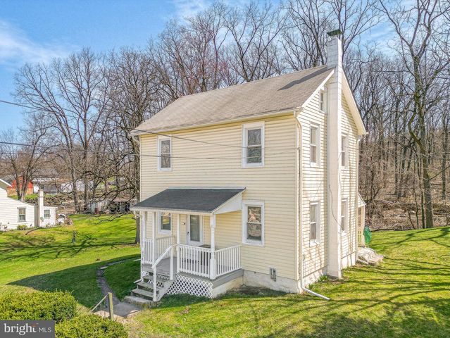 638 STATE ST, Mertztown, PA 19539