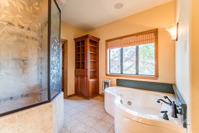 6873 Green Oaks Dr, Christoval, TX 76935