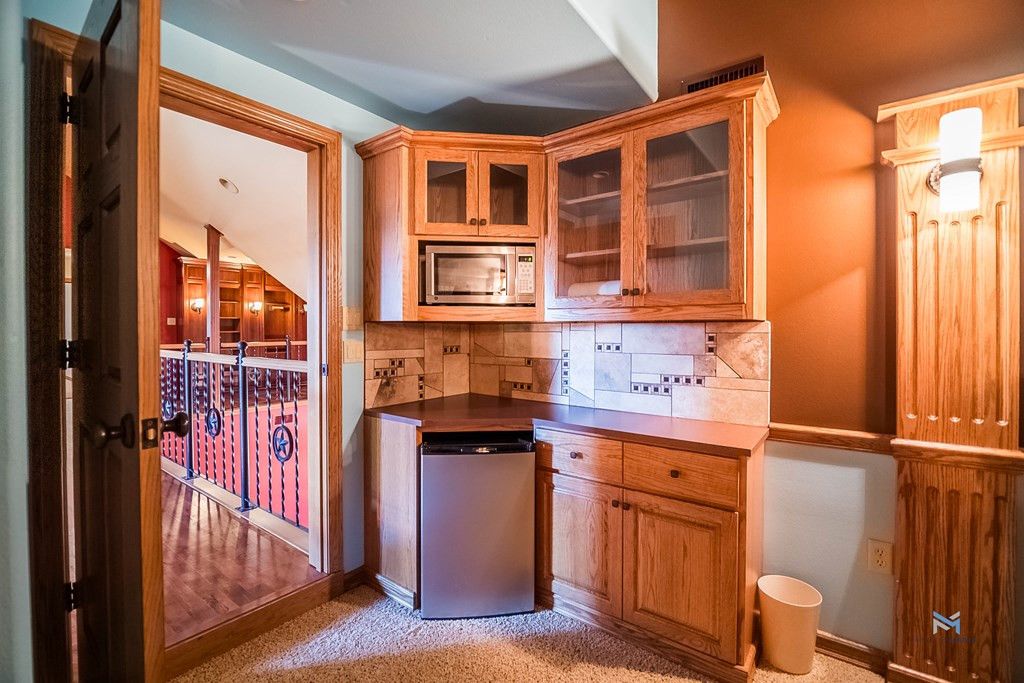 Image 17 of property listing at 6873 Green Oaks Drive, Christoval, TX 76935