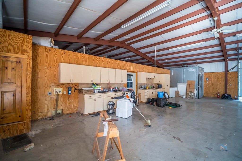 Image 31 of property listing at 6873 Green Oaks Drive, Christoval, TX 76935